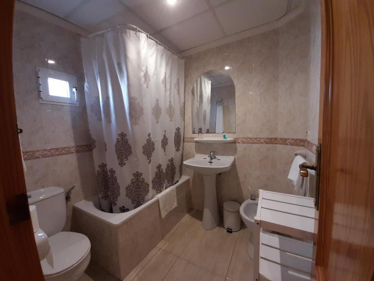 Hostal El Retiro Almoradi Luaran gambar