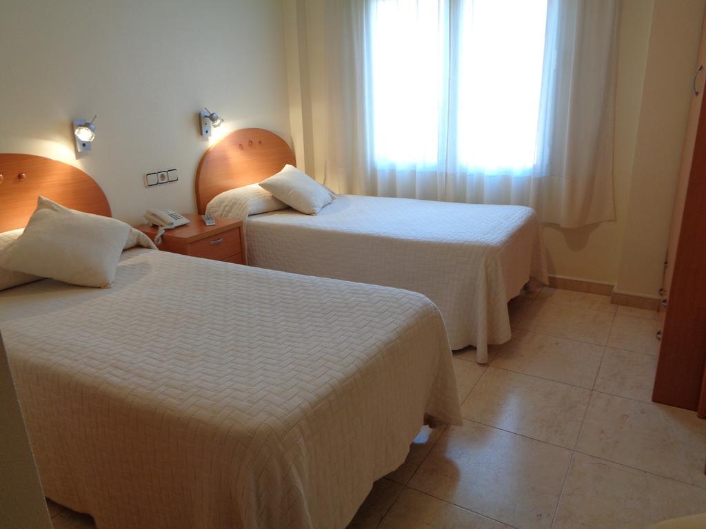 Hostal El Retiro Almoradi Luaran gambar