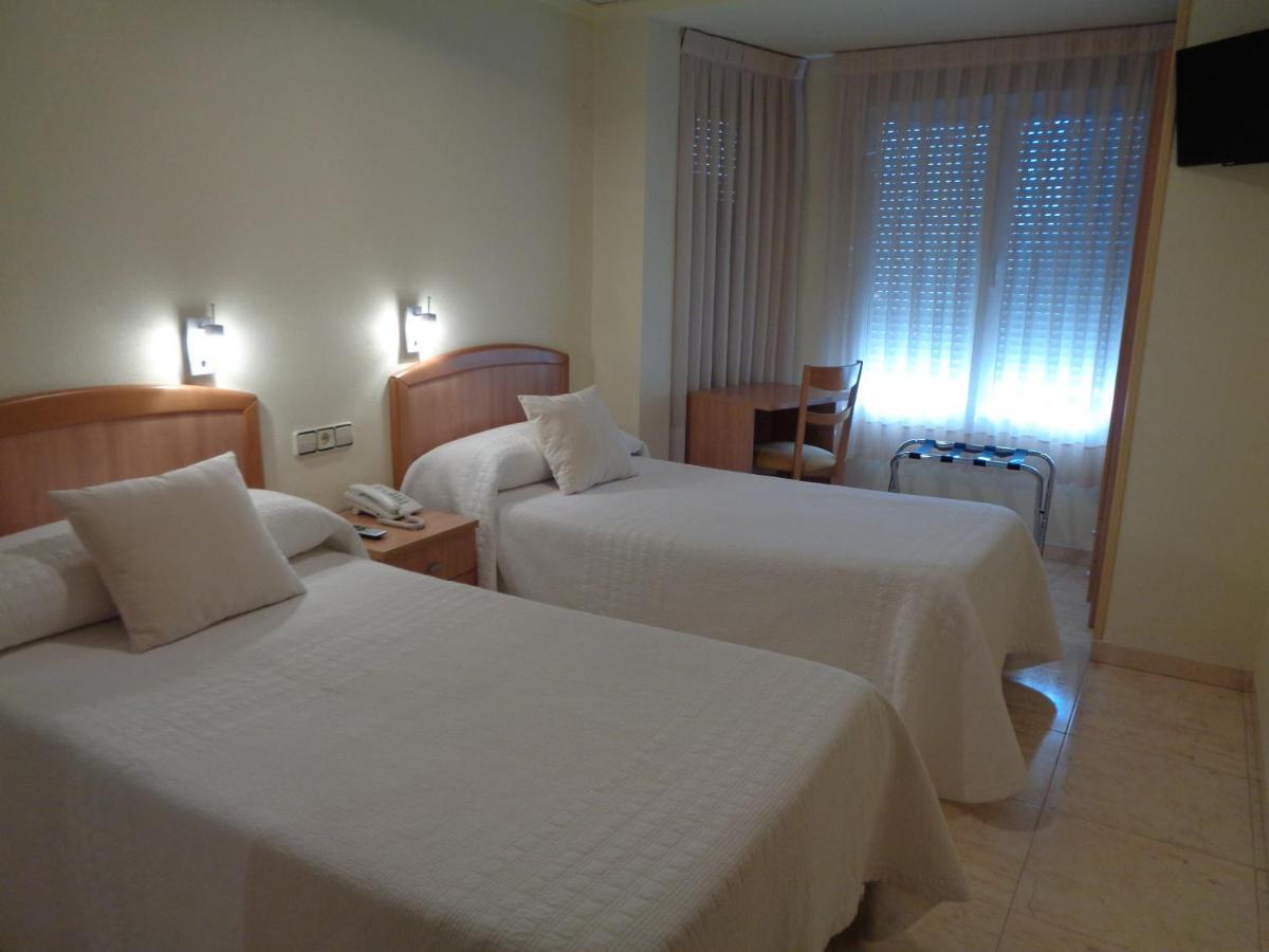 Hostal El Retiro Almoradi Luaran gambar