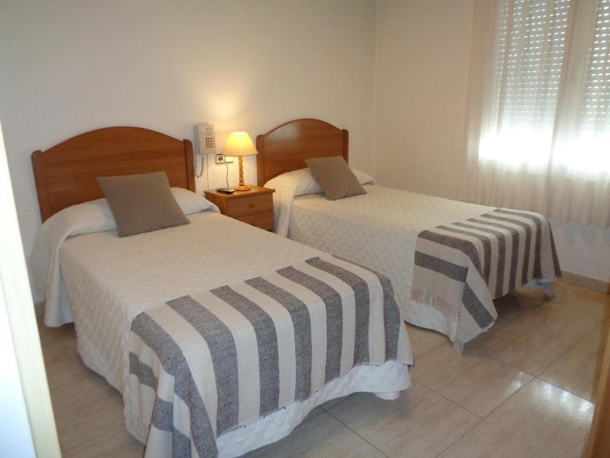 Hostal El Retiro Almoradi Luaran gambar